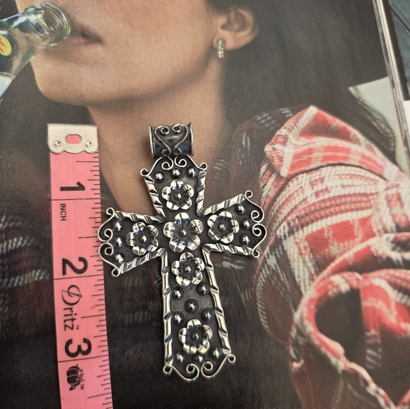 Sterling Silver TAXCO Cross Pendant (Heavy) - Picture 16 of 16